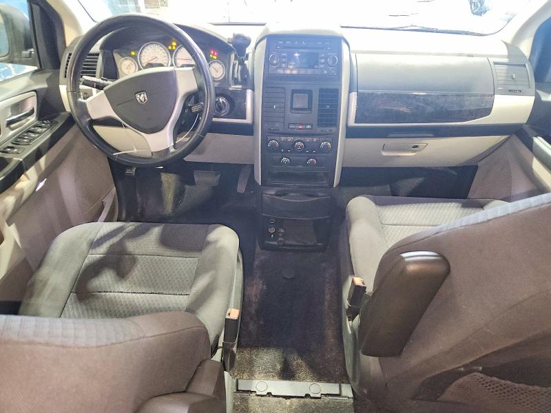 62849086 :رقم المزاد ، 2D4RN5D16AR135647 vin ، 2010 Dodge Grand Caravan مزاد بيع