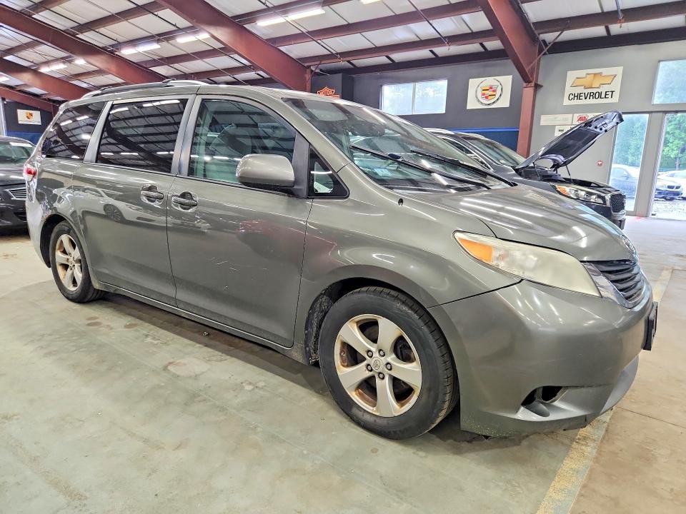 Продаж на аукціоні авто 2011 Toyota Sienna, vin: 5TDKK3DC3BS032658, номер лоту: 62110476