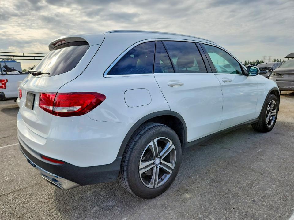 Aukcja sprzedaży 2016 Mercedes-benz Glc, vin: WDC0G4JB2GF113842, numer aukcji: 61978286