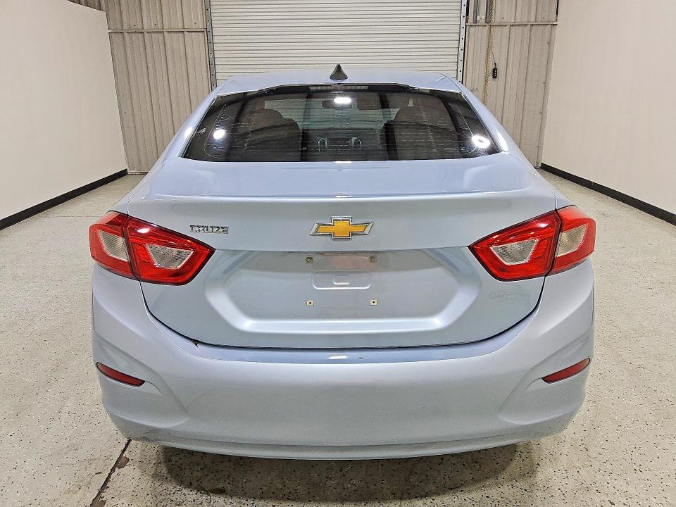 Продаж на аукціоні авто 2018 Chevrolet Cruze, vin: 1G1BC5SM0J7193667, номер лоту: 58816856
