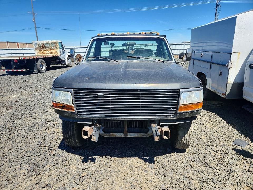 1993 Ford F-350 Pickup მანქანა იყიდება აუქციონზე, vin: 2FDKF37M0PCA14996, აუქციონის ნომერი: 60812946