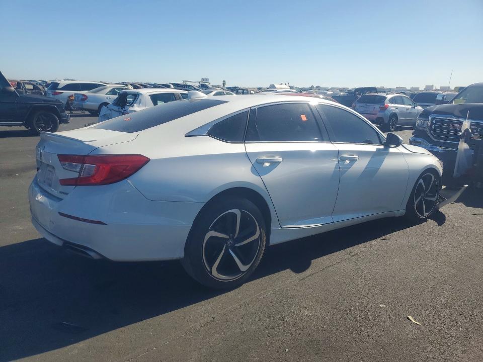 Продаж на аукціоні авто 2019 Honda Accord, vin: 1HGCV1F38KA142648, номер лоту: 61167166