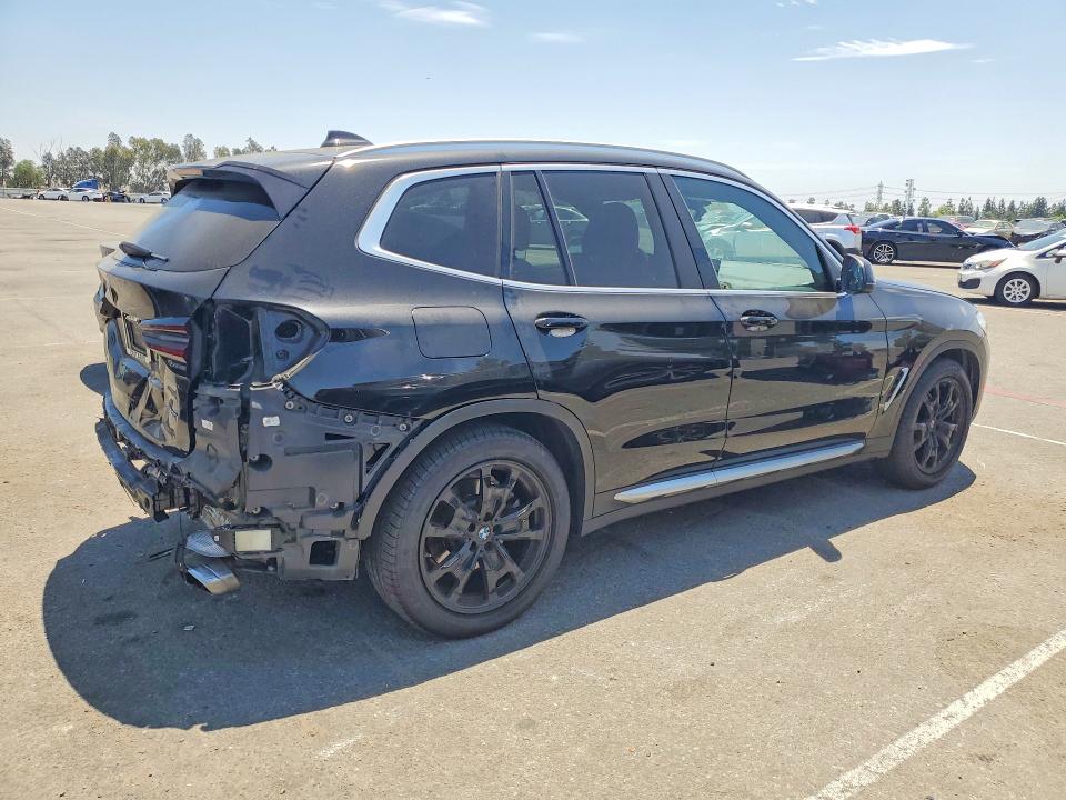 61182346 :رقم المزاد ، 5UX43DP00N9K60874 vin ، 2022 Bmw X3 مزاد بيع