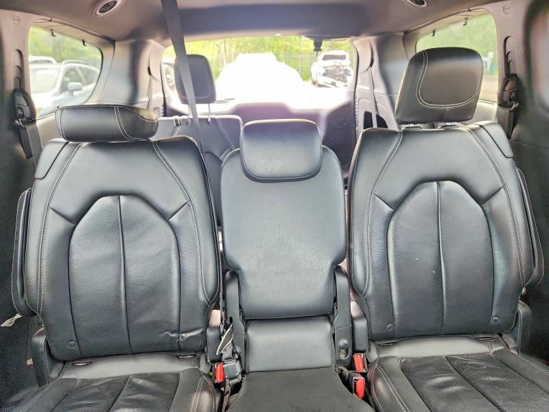 Продажа на аукционе авто 2018 Chrysler Pacifica, vin: 2C4RC1EG6JR252773, номер лота: 60114736