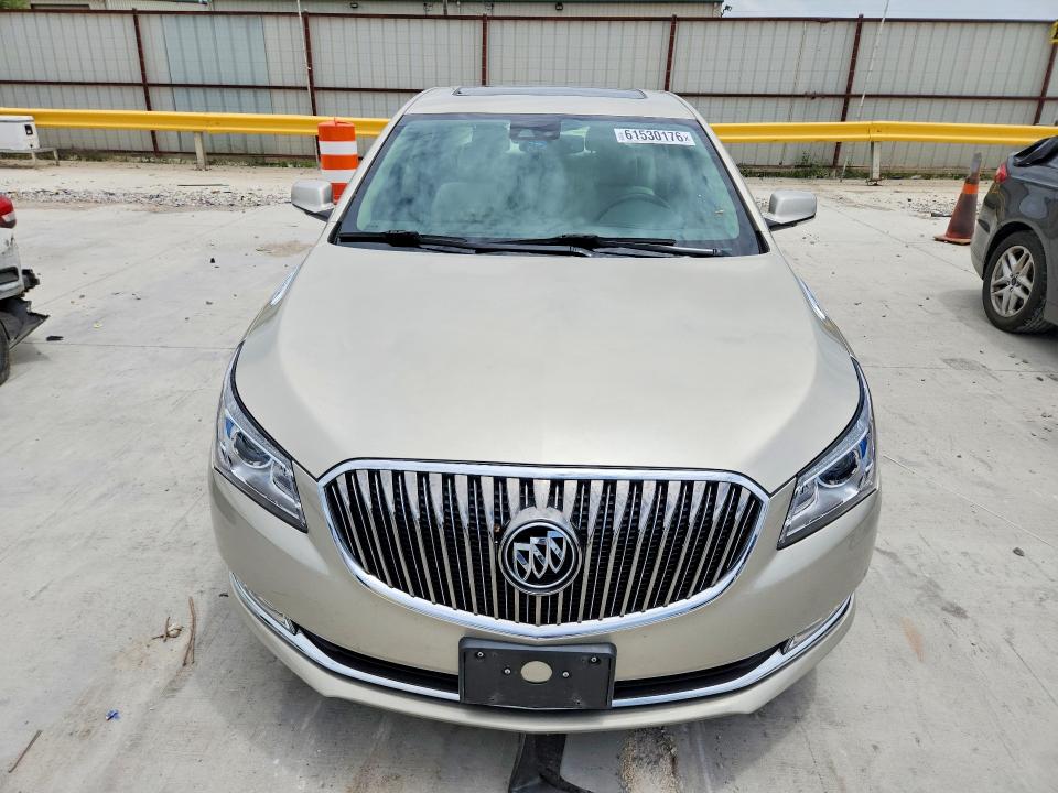 Продажа на аукционе авто 2016 Buick Lacrosse, vin: 1G4GD5G30GF230141, номер лота: 61530176