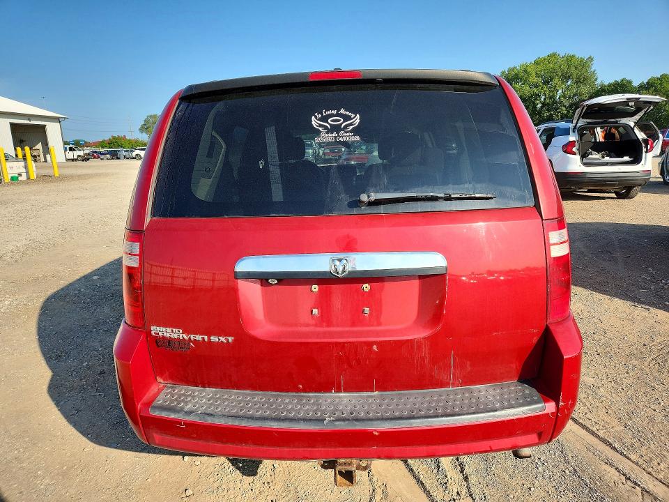Продажа на аукционе авто 2008 Dodge Grand Caravan, vin: 2D8HN54P08R122563, номер лота: 61989006