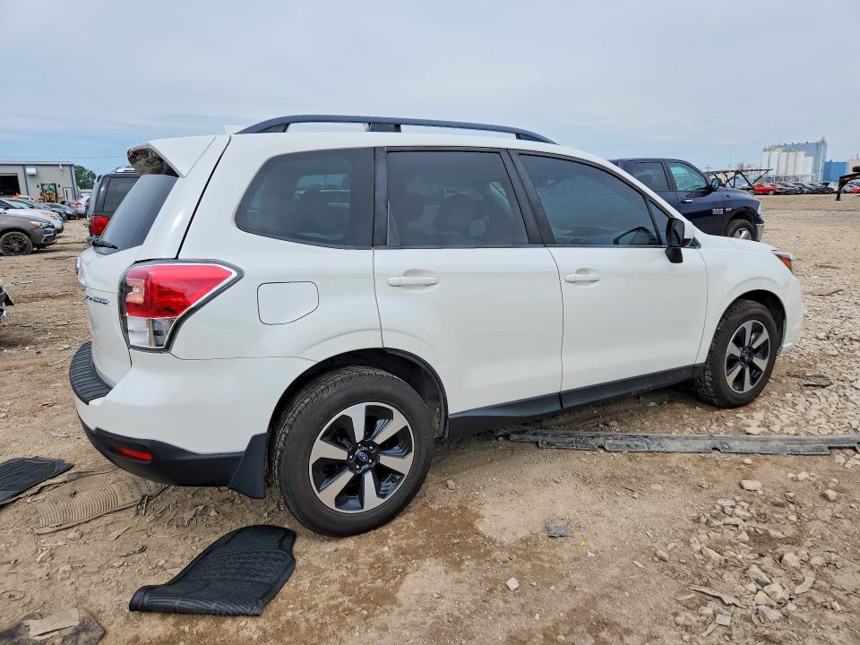 Продаж на аукціоні авто 2017 Subaru Forester, vin: JF2SJAEC8HH545876, номер лоту: 63031866