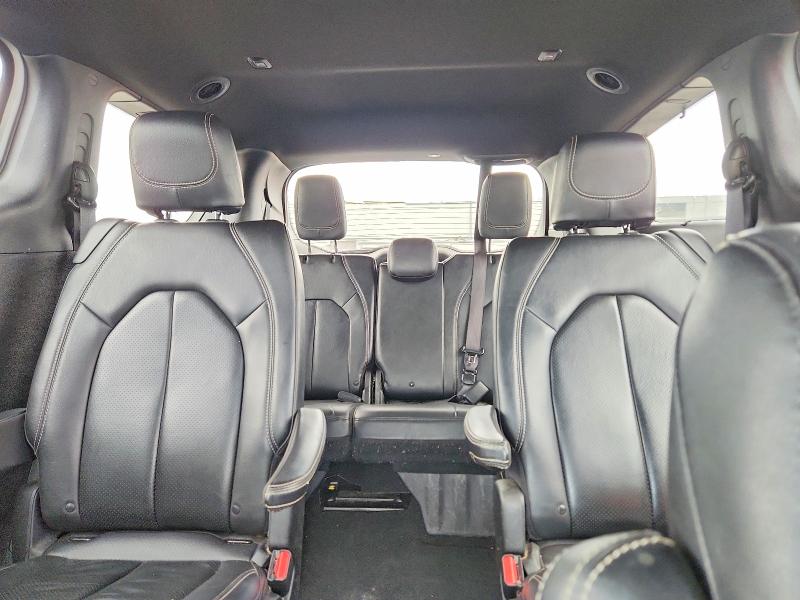 60192656 :رقم المزاد ، 2C4RC3BG7LR267821 vin ، 2020 Chrysler Pacifica مزاد بيع