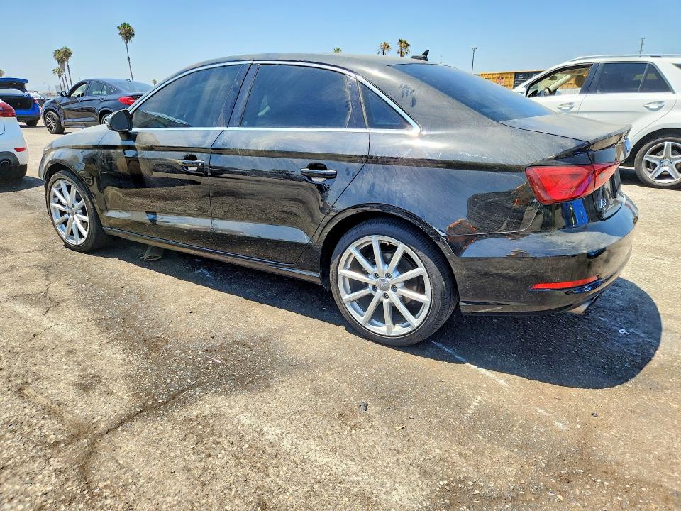59723286 :رقم المزاد ، WAUACGFF3F1002843 vin ، 2015 Audi A3 مزاد بيع