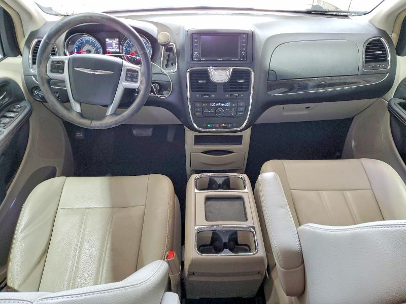 2014 Chrysler Town & Country მანქანა იყიდება აუქციონზე, vin: 2C4RC1BG9ER210866, აუქციონის ნომერი: 62260756