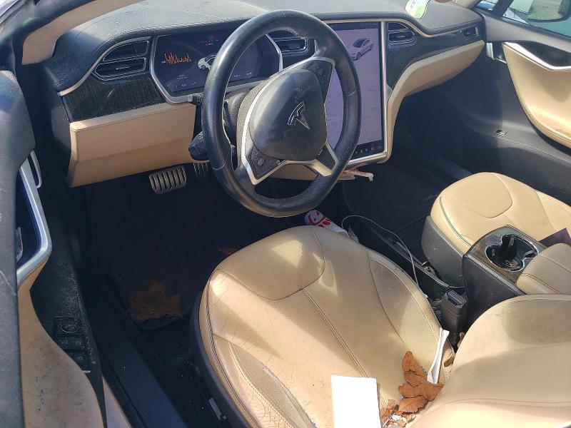 60928856 :رقم المزاد ، 5YJSA1DP7DFP06103 vin ، 2013 Tesla Model S مزاد بيع
