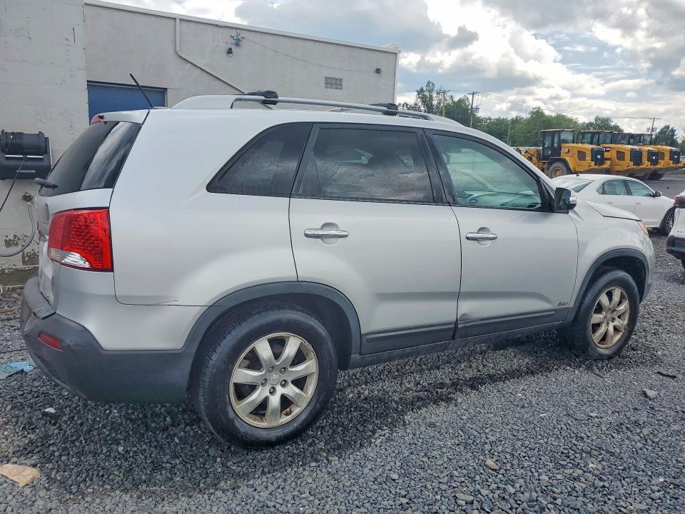 2012 Kia Sorento მანქანა იყიდება აუქციონზე, vin: 5XYKTDA63CG196850, აუქციონის ნომერი: 63024466
