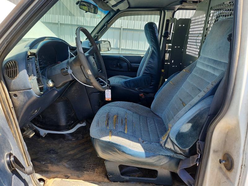 1998 Chevrolet Astro მანქანა იყიდება აუქციონზე, vin: 1GCDM19W9WB190140, აუქციონის ნომერი: 61113726