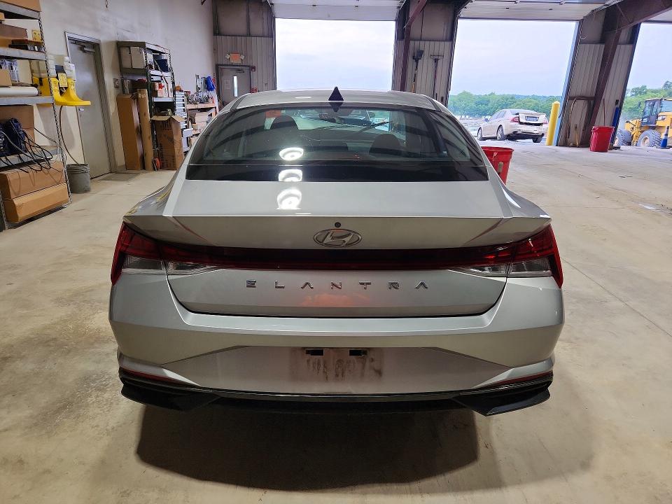 Продаж на аукціоні авто 2022 Hyundai Elantra, vin: 5NPLN4AG8NH060295, номер лоту: 60225276