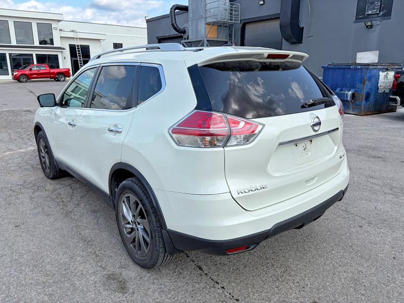 2015 Nissan Rogue მანქანა იყიდება აუქციონზე, vin: 5N1AT2MV1FC901233, აუქციონის ნომერი: 62499326