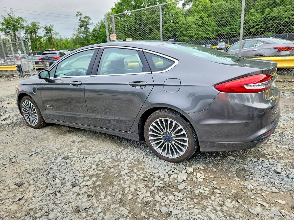 59283886 :رقم المزاد ، 3FA6P0PU7HR321016 vin ، 2017 Ford Fusion مزاد بيع