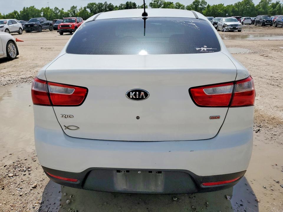 Продажа на аукционе авто 2015 Kia Rio, vin: KNADM4A38F6445059, номер лота: 61413316