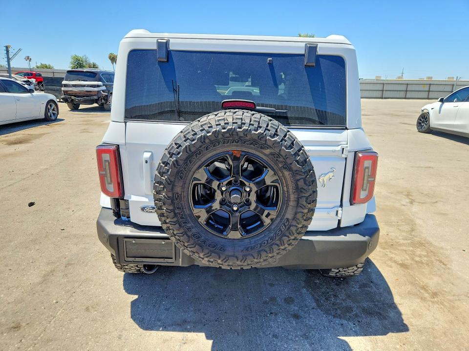 Продажа на аукционе авто 2025 Ford Bronco, vin: 1FMEE8BP9SLB66790, номер лота: 62577826