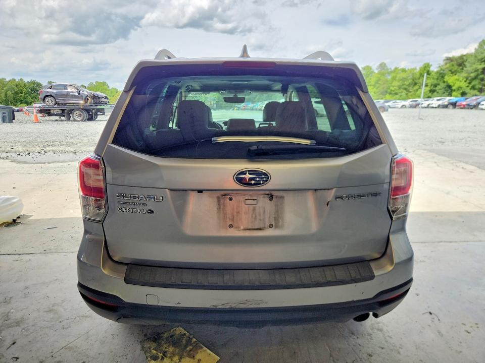 61288326 :رقم المزاد ، JF2SJAJC1JH546458 vin ، 2018 Subaru Forester مزاد بيع