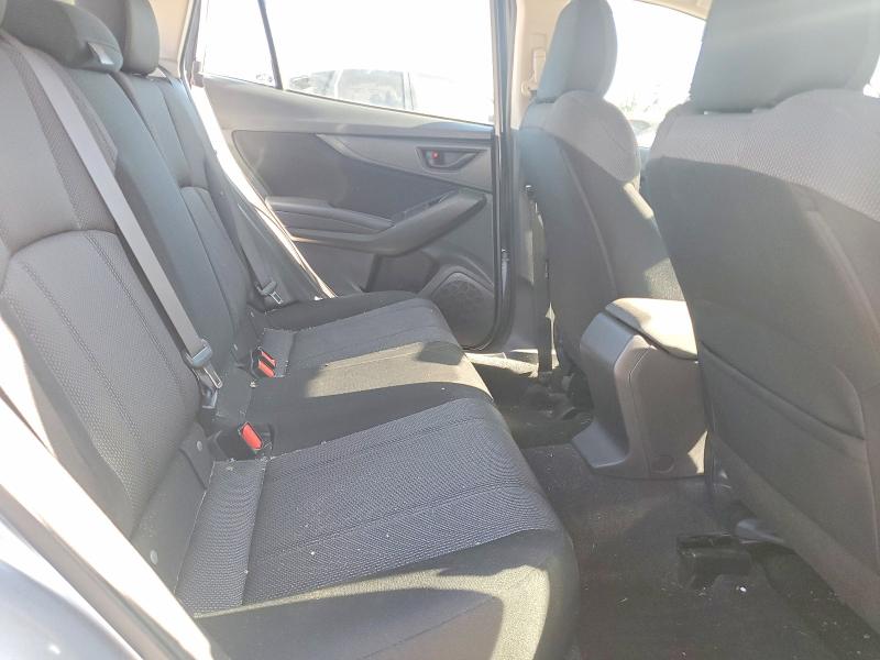 60519986 :رقم المزاد ، 4S3GTAB66J3714776 vin ، 2018 Subaru Impreza مزاد بيع