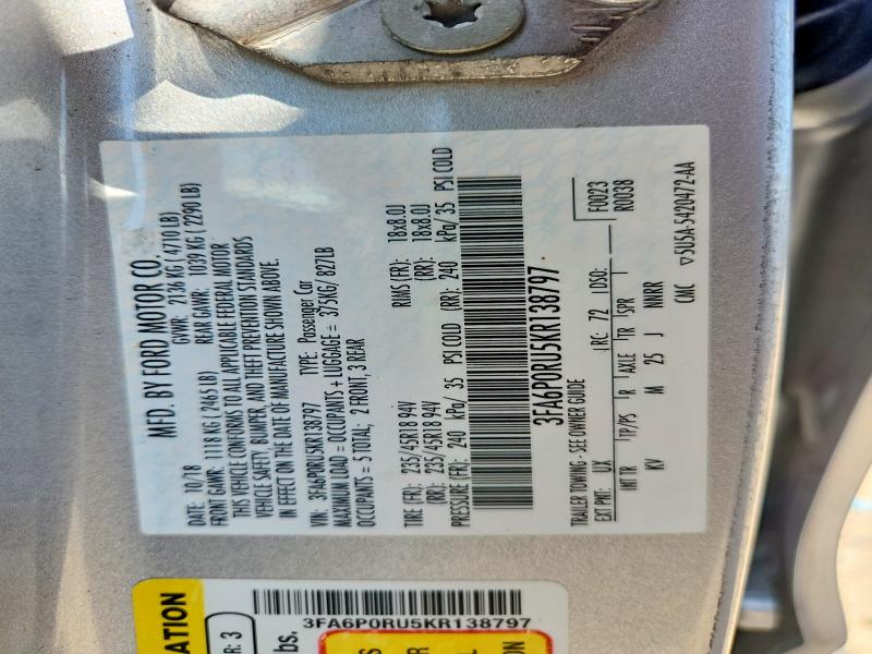 62511416 :رقم المزاد ، 3FA6P0RU5KR138797 vin ، 2019 Ford Fusion مزاد بيع