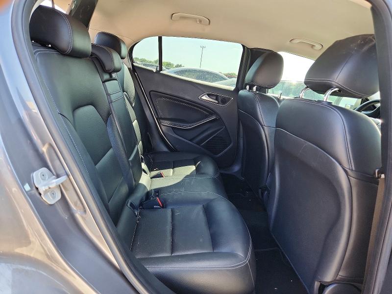 2015 Mercedes-benz Gla მანქანა იყიდება აუქციონზე, vin: WDCTG4EB4FJ102103, აუქციონის ნომერი: 58990306