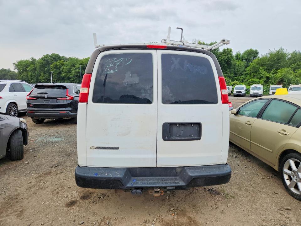 2017 Chevrolet Express G2500 მანქანა იყიდება აუქციონზე, vin: 1GCWGAFF8H1352613, აუქციონის ნომერი: 61670166