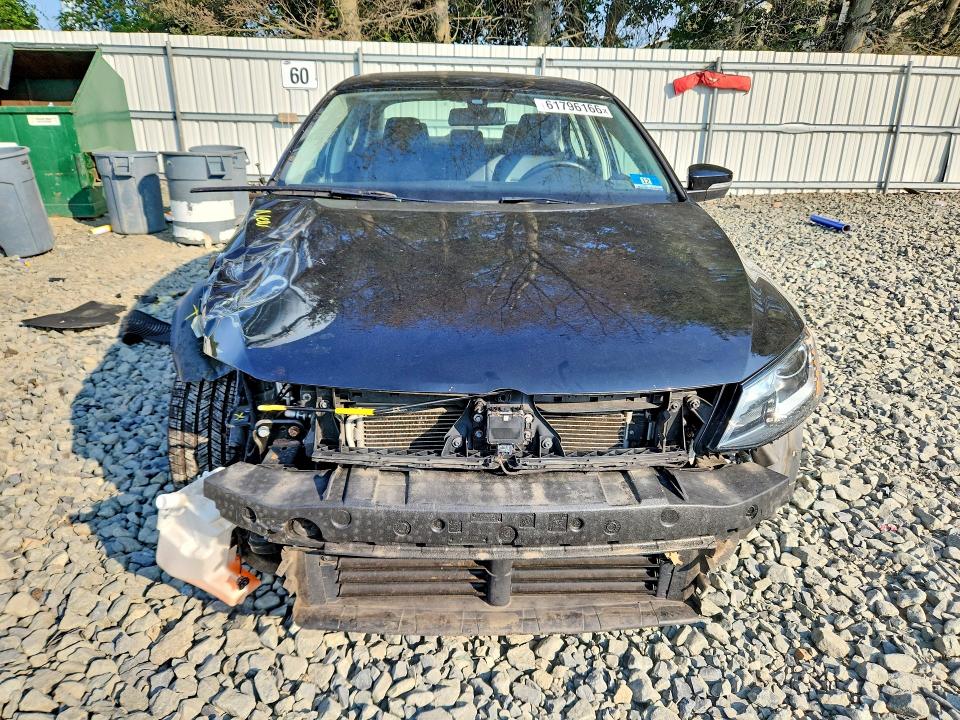 2016 Volkswagen Jetta მანქანა იყიდება აუქციონზე, vin: 3VWL17AJ1GM403516, აუქციონის ნომერი: 61796166