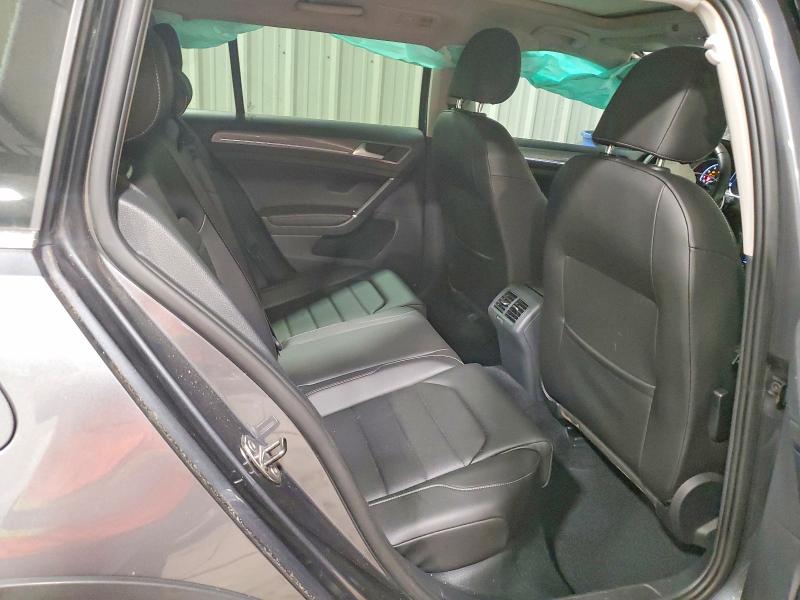 2017 Volkswagen Golf Alltrack მანქანა იყიდება აუქციონზე, vin: 3VWH17AU0HM509327, აუქციონის ნომერი: 61103276