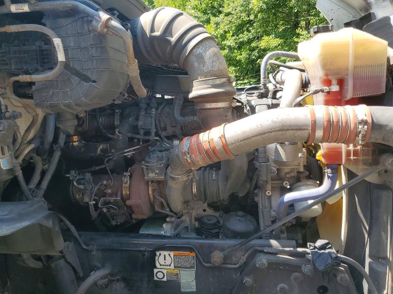 61726596 :رقم المزاد ، 1XKYDP9X7LJ311119 vin ، 2020 Kenworth Construction مزاد بيع