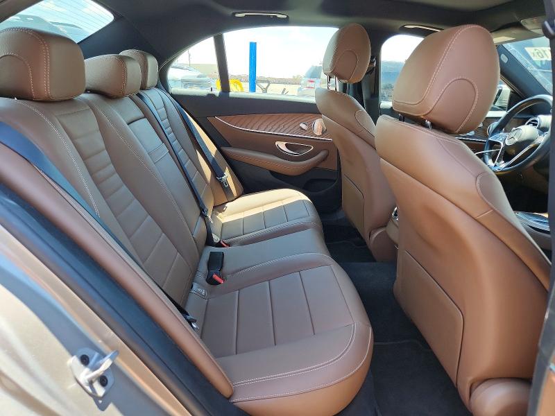 60552116 :رقم المزاد ، W1KZF5KB0MA954903 vin ، 2021 Mercedes-benz E مزاد بيع