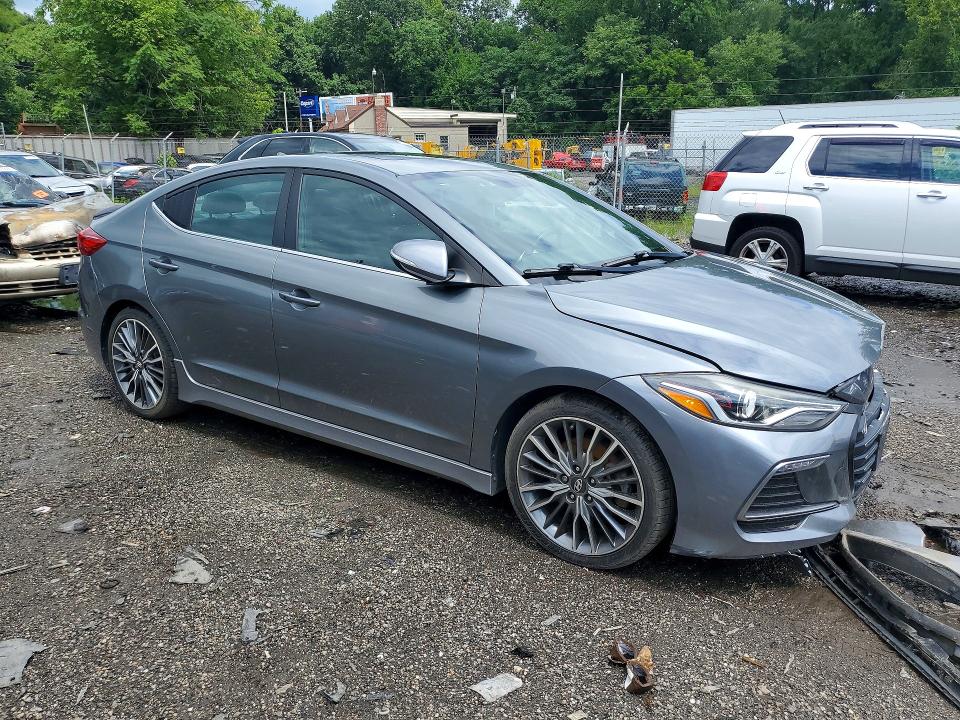 2017 Hyundai Elantra მანქანა იყიდება აუქციონზე, vin: KMHD04LB0HU326144, აუქციონის ნომერი: 62586546