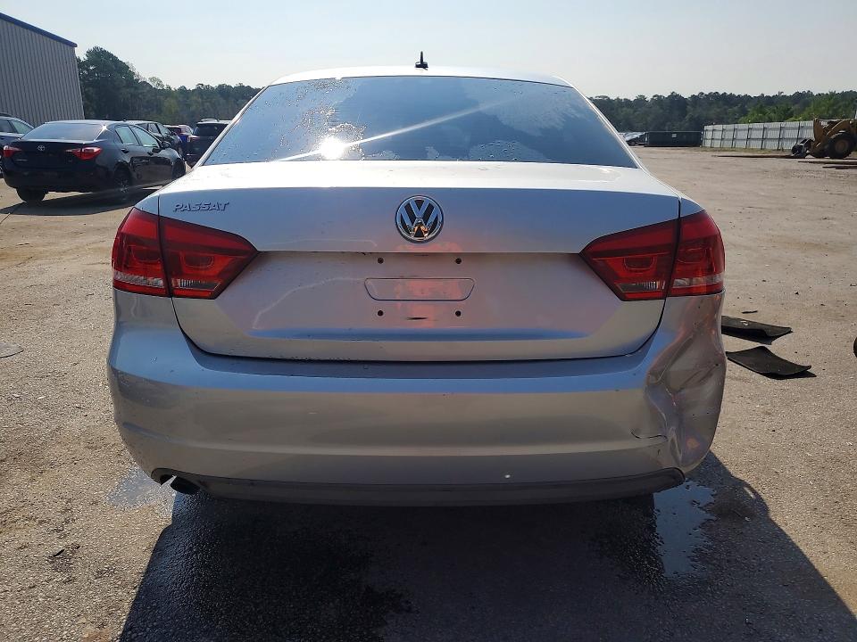 62508186 :رقم المزاد ، 1VWAP7A33DC031892 vin ، 2013 Volkswagen Passat مزاد بيع