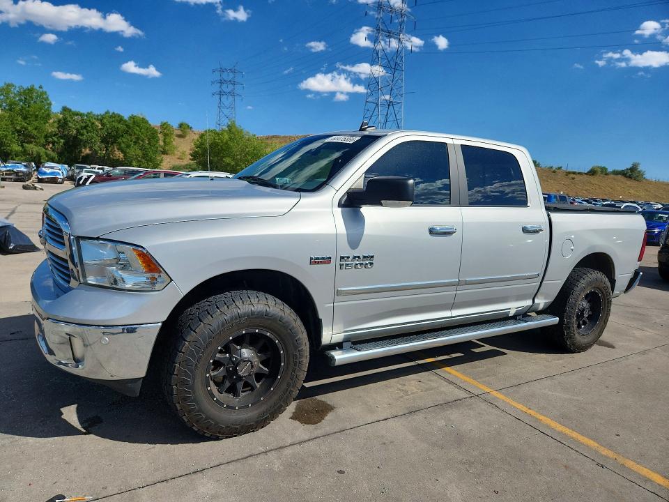 60475886 :رقم المزاد ، 3C6RR7LT8HG593293 vin ، 2017 Ram 1500 مزاد بيع