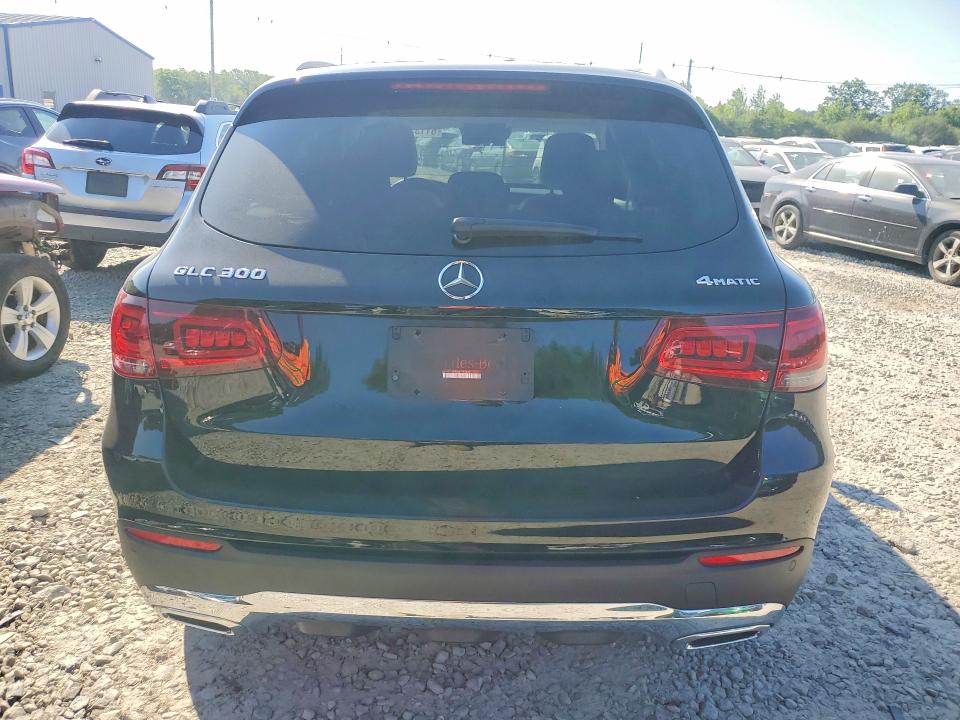 61133566 :رقم المزاد ، W1N0G8EB5NG117665 vin ، 2022 Mercedes-benz Glc مزاد بيع