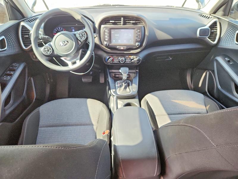 2020 Kia Soul მანქანა იყიდება აუქციონზე, vin: KNDJ23AU8L7004195, აუქციონის ნომერი: 59827836