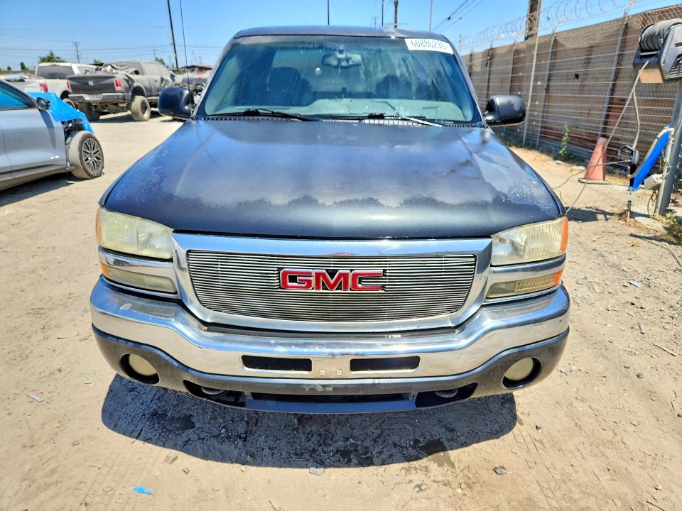 2003 Gmc New Sierra მანქანა იყიდება აუქციონზე, vin: 2GTEC19V231280742, აუქციონის ნომერი: 60886236