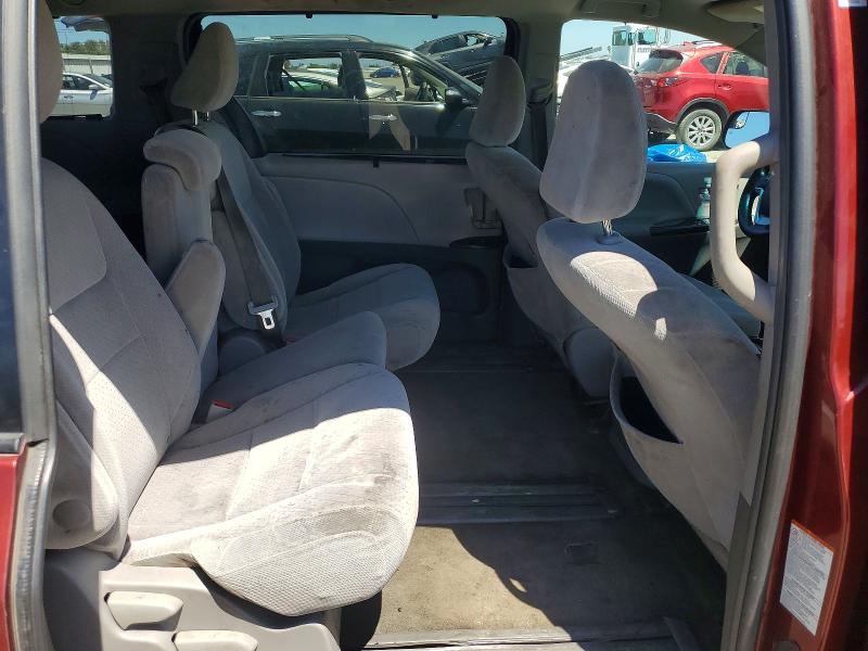 Продаж на аукціоні авто 2015 Toyota Sienna, vin: 5TDKK3DC9FS589242, номер лоту: 61323226