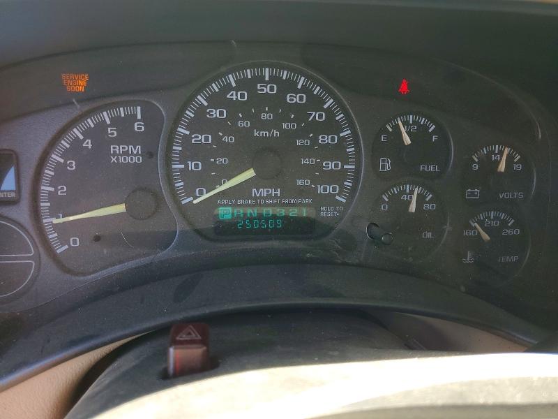 Продажа на аукционе авто 2001 Chevrolet Suburban, vin: 1GNFK16TX1J220132, номер лота: 59818726