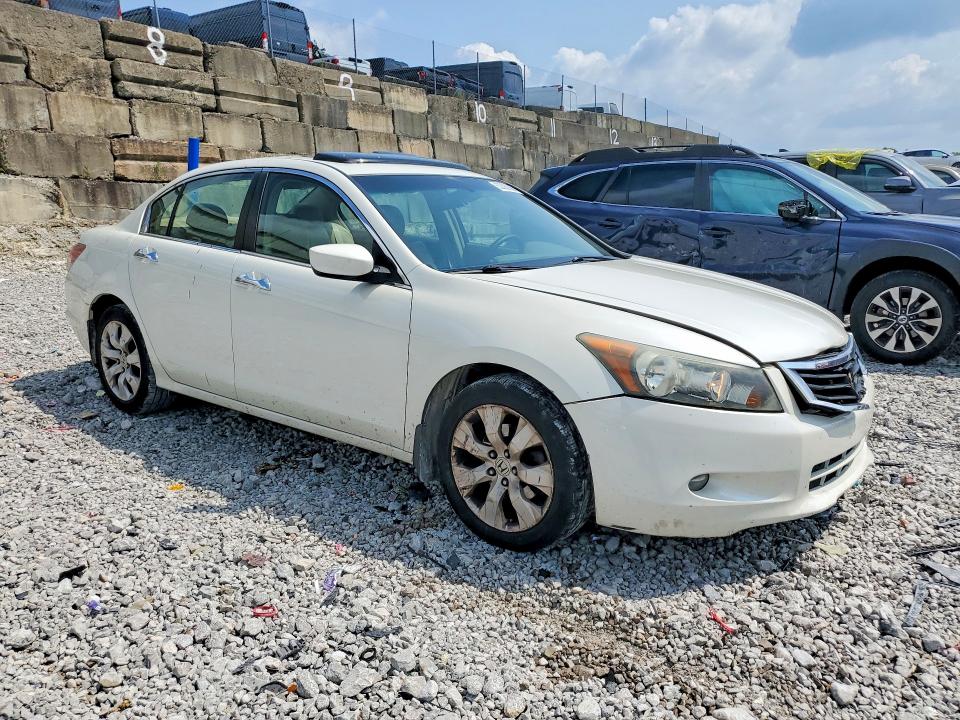 62290866 :رقم المزاد ، 1HGCP36838A018295 vin ، 2008 Honda Accord مزاد بيع