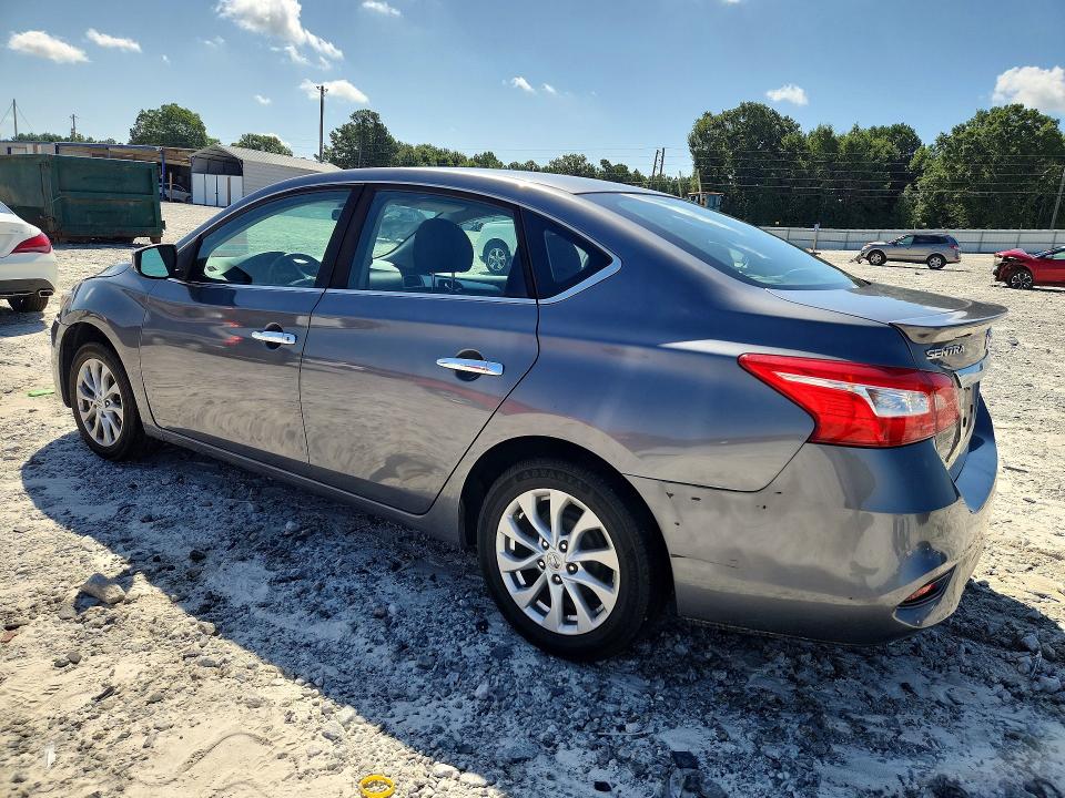 Продажа на аукционе авто 2017 Nissan Sentra, vin: 3N1AB7AP1HY401466, номер лота: 61998586