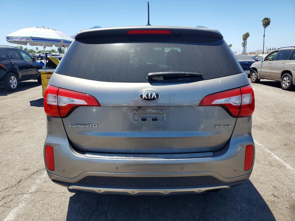 2015 Kia Sorento მანქანა იყიდება აუქციონზე, vin: 5XYKW4A77FG654054, აუქციონის ნომერი: 62869226