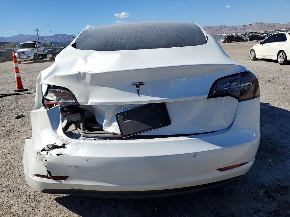 Продажа на аукционе авто 2019 Tesla Model 3, vin: 5YJ3E1EB4KF390412, номер лота: 59768416