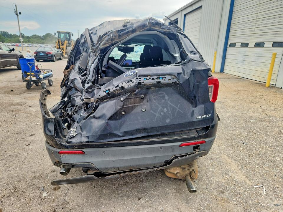 59836856 :رقم المزاد ، 1FMSK8DH3MGA01413 vin ، 2021 Ford Explorer مزاد بيع