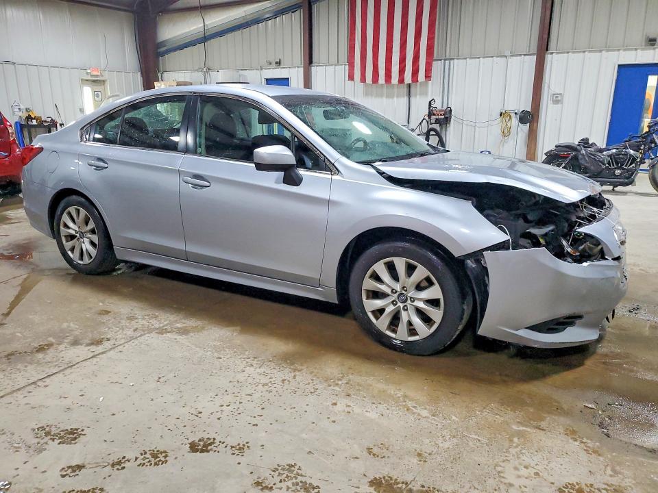 61363006 :رقم المزاد ، 4S3BNAC63H3053429 vin ، 2017 Subaru Legacy مزاد بيع