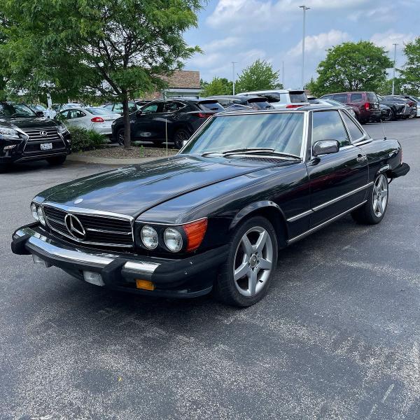 60163066 :رقم المزاد ، WDBBA48D5JA084797 vin ، 1988 Mercedes-benz 560 مزاد بيع