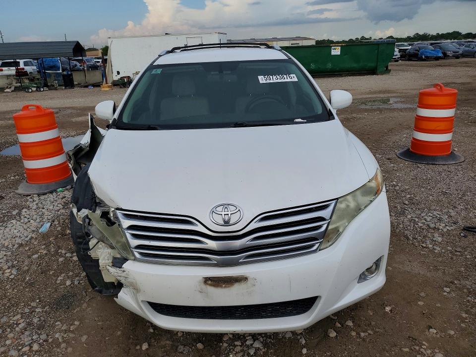 59733876 :رقم المزاد ، 4T3ZA3BB8BU044962 vin ، 2011 Toyota Venza مزاد بيع