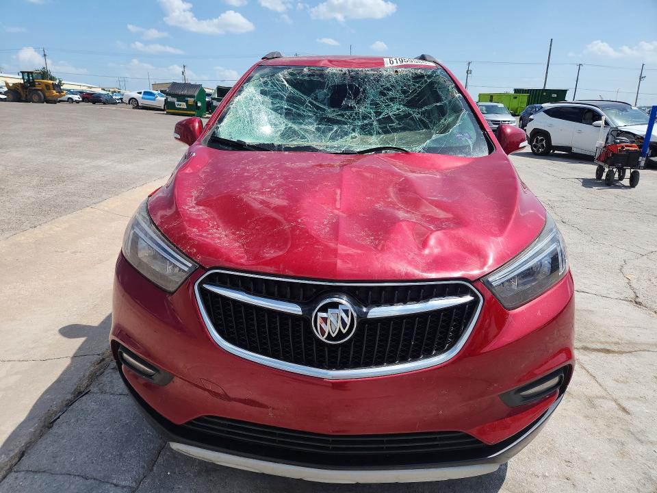 61959586 :رقم المزاد ، KL4CJBSBXJB530111 vin ، 2018 Buick Encore مزاد بيع