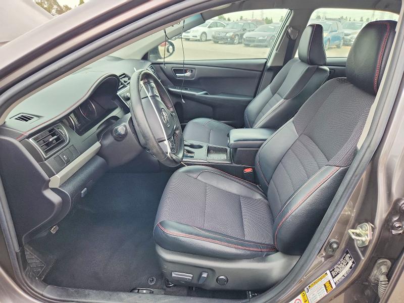 60837716 :رقم المزاد ، 4T1BF1FK9GU595161 vin ، 2016 Toyota Camry مزاد بيع