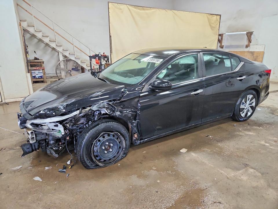 Auction sale of the 2019 Nissan Altima, vin: 1N4BL4BV0KC123420, lot number: 61959766